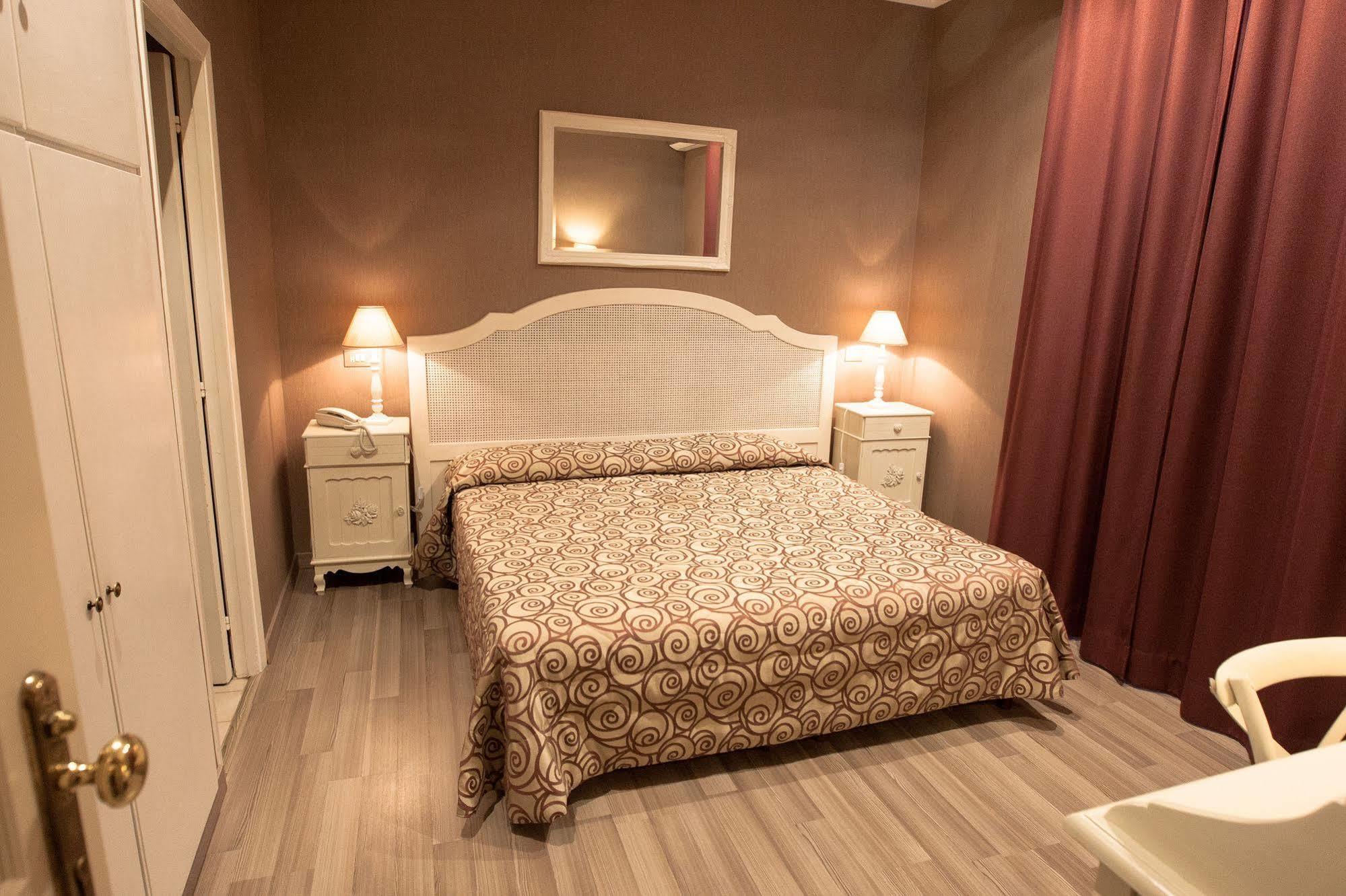 Hotel Gerber Róma Kültér fotó